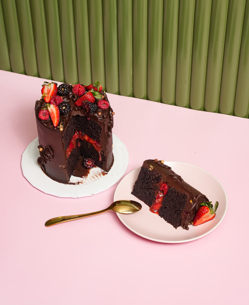 
            
                Load image into Gallery viewer, Very Natural Cake
            
        